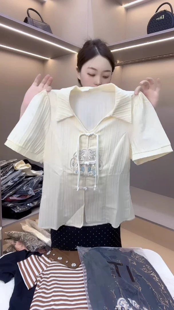 直播闪购甩货特价款