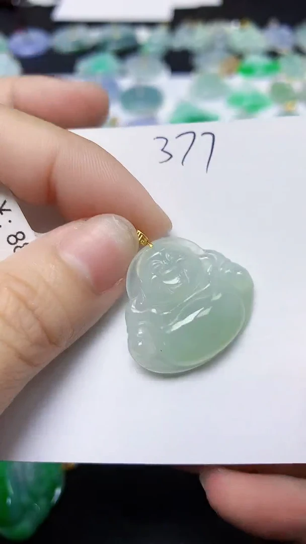 翡翠18K金镶嵌颈饰 天然缅甸翡翠A货