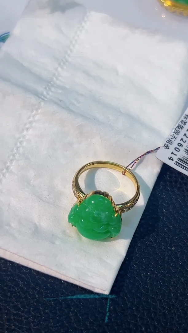 颈饰18K金镶嵌翡翠 缅料A货/支持复检/一件