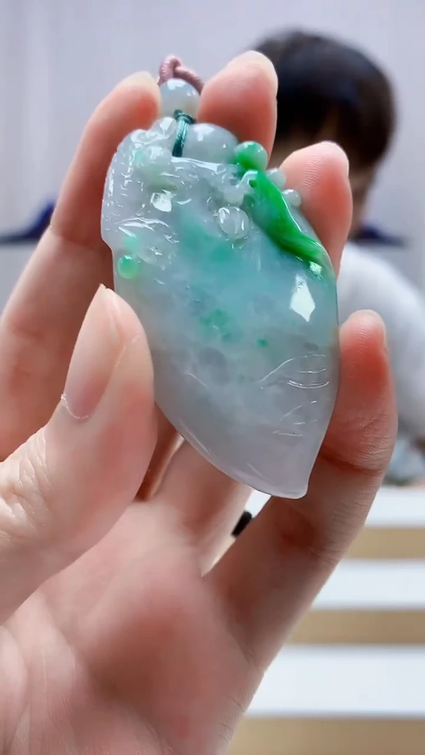 未镶嵌定制翡翠4868zm-毛货挂件69