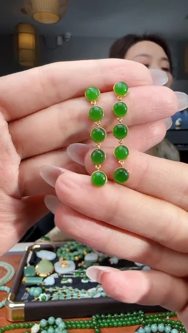 银S925镶嵌和田玉耳饰1