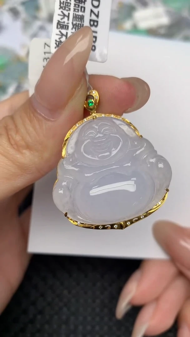 翡翠18K金镶嵌颈饰天然翡翠a货