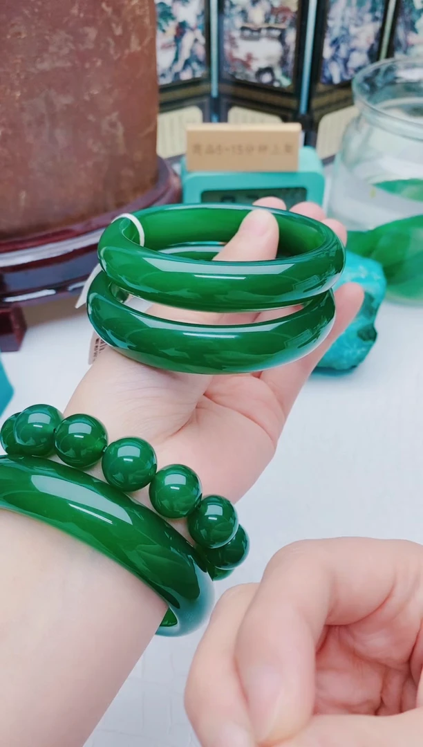 【闪购商品】玛瑙/玉髓手镯未镶嵌玛瑙手镯