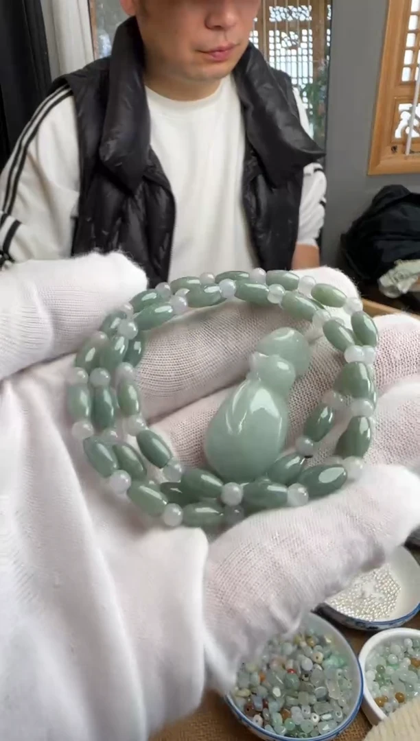 未镶嵌挂件翡翠挂件