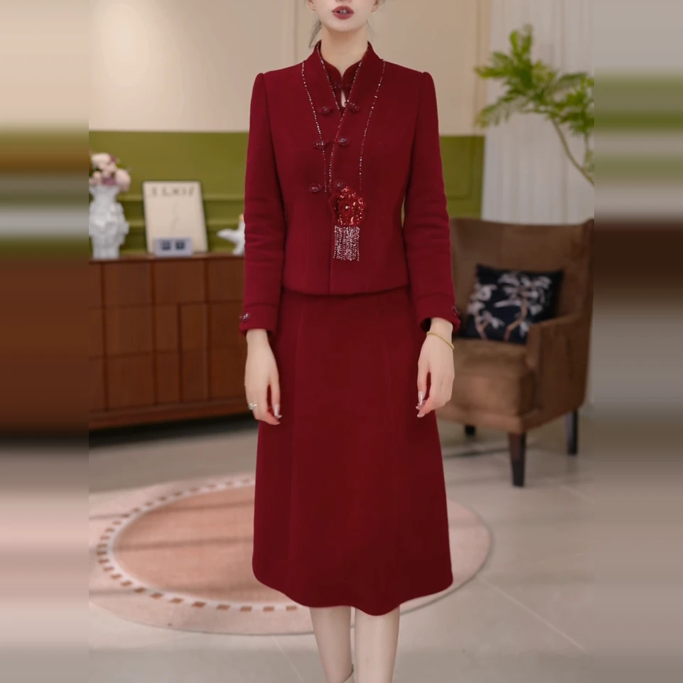 新款2025年冬季修身气质优雅两件套厚绒连衣裙中国风时尚