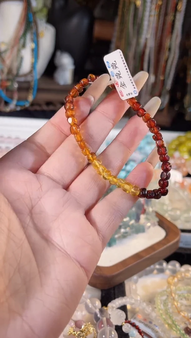 【闪购商品】水晶手链未镶嵌多样性发货其一