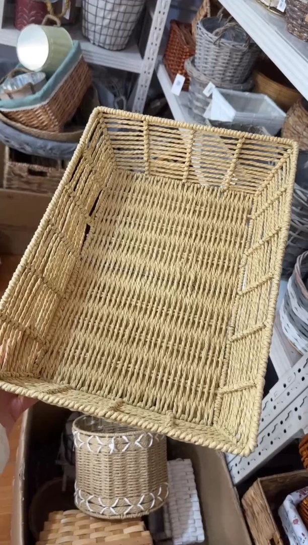 ?****大微瑕捡漏 纸编浅色长方形筐