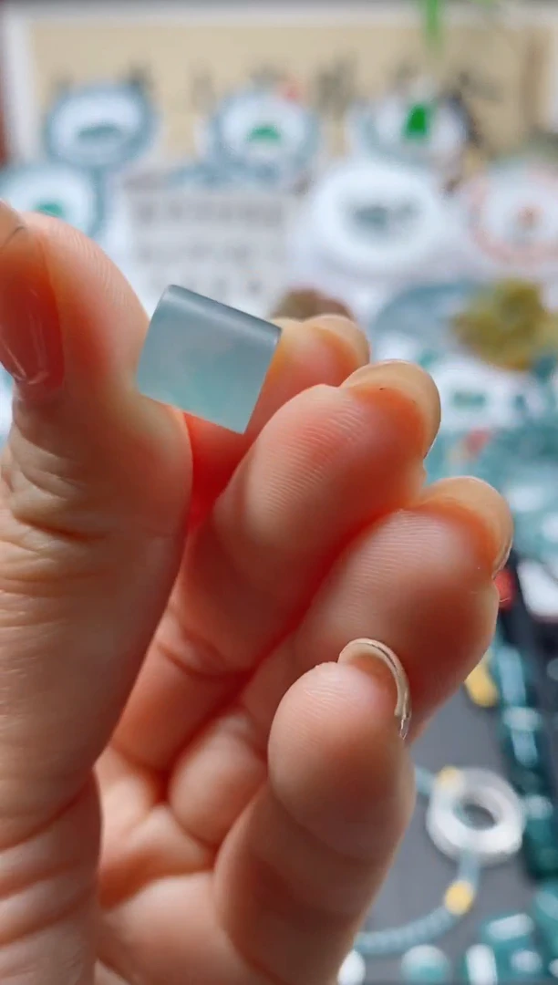 未镶嵌定制翡翠1020344702（卡十桶珠）