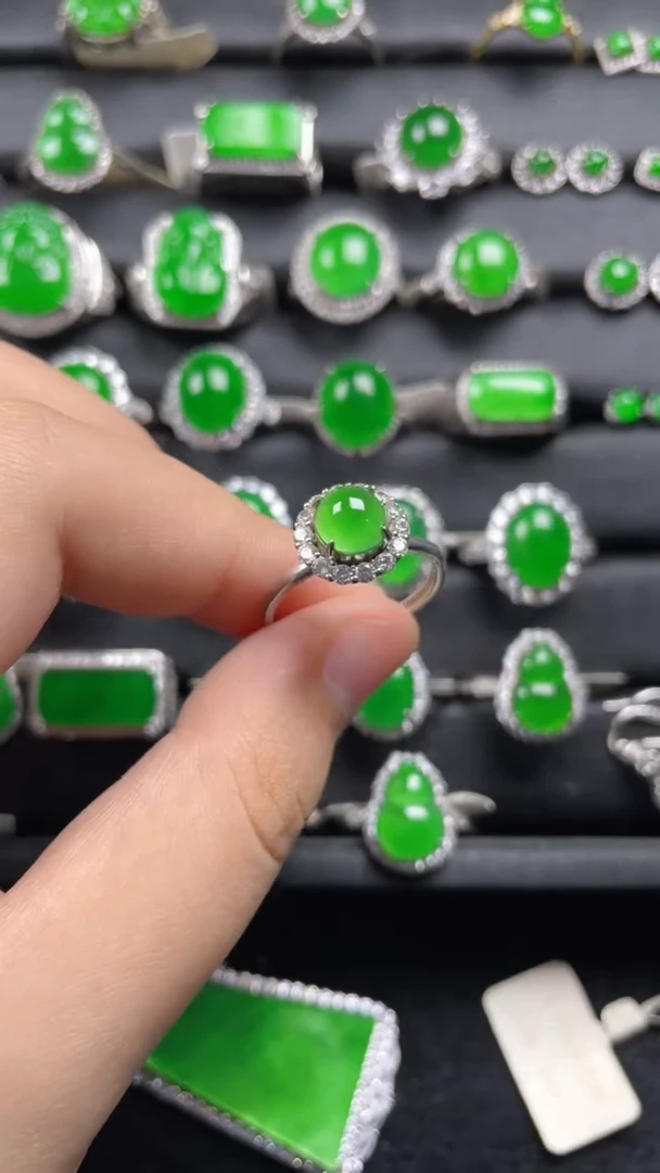 银S925镶嵌戒指翡翠翡翠