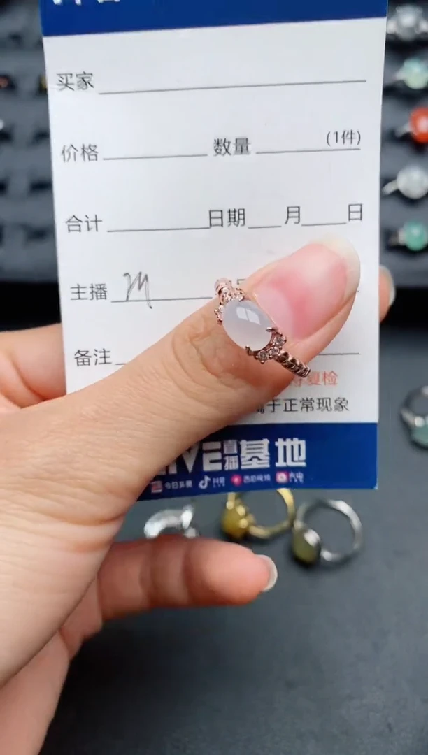 【闪购商品】翡翠戒指银S925镶嵌........