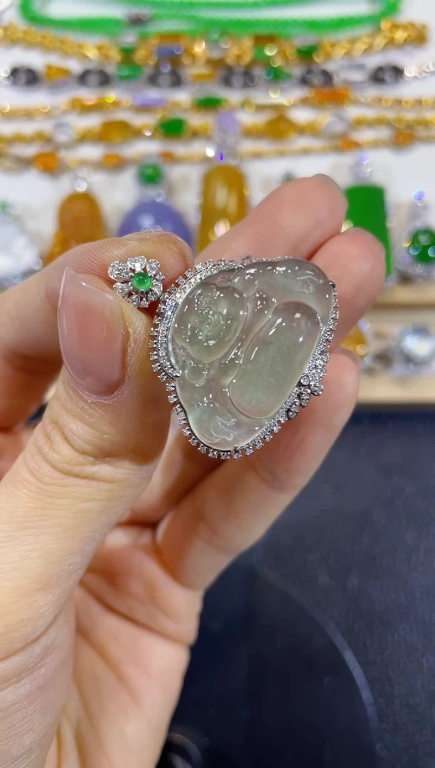 吊坠(不含链)18K金镶嵌翡翠团购4