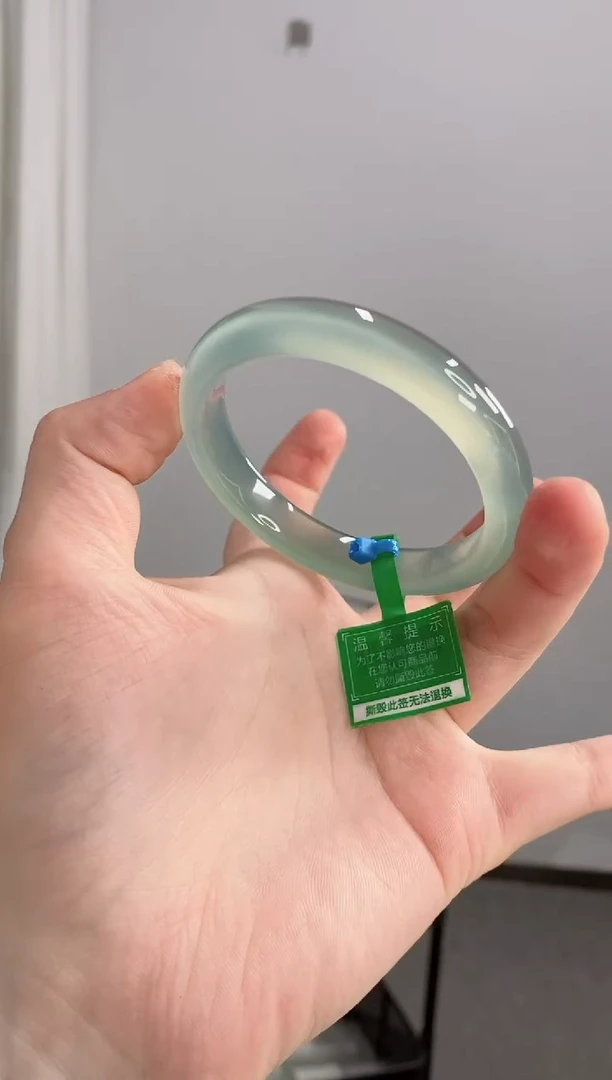 【闪购商品】玛瑙/玉髓手镯未镶嵌52圈