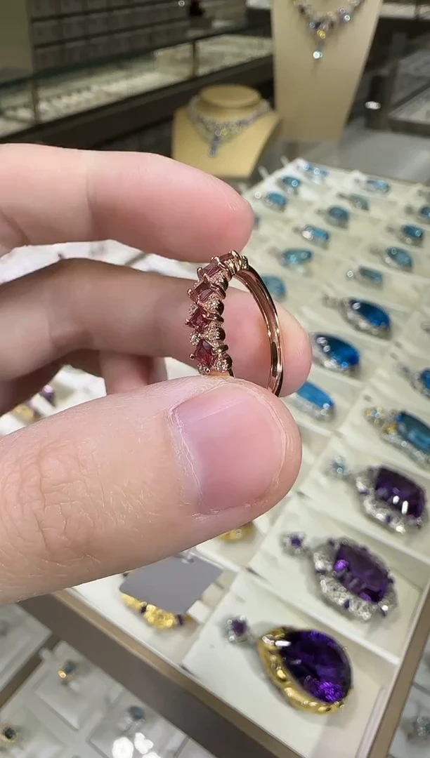 银S925镶嵌戒指石榴石排戒