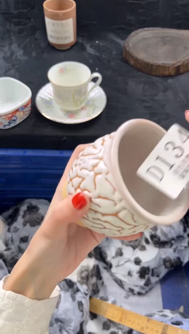 瓷片柠***莲       D134