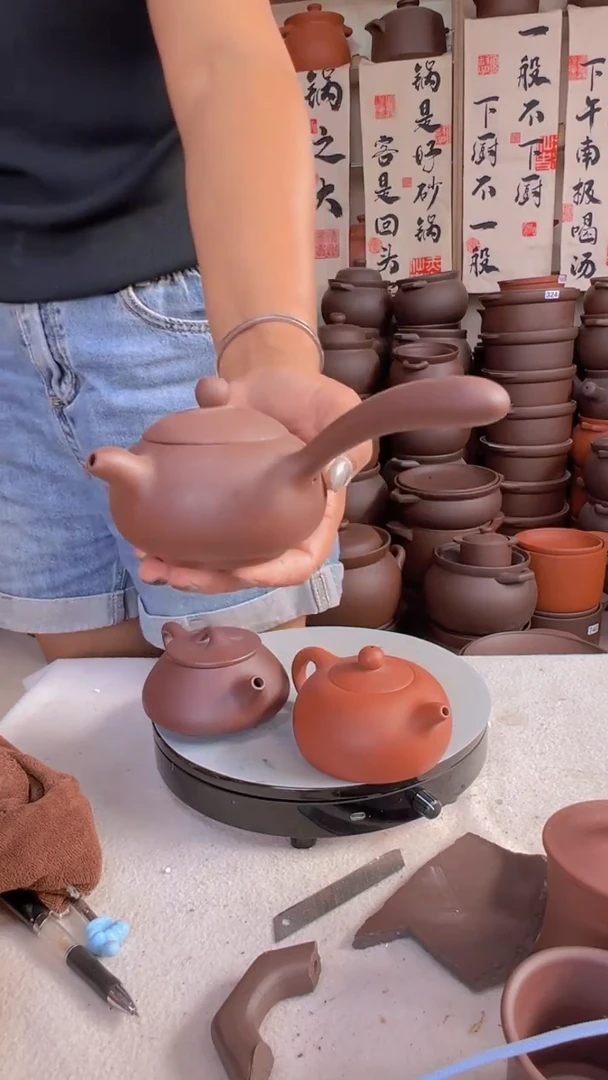 宜兴紫砂茶壶唐羽