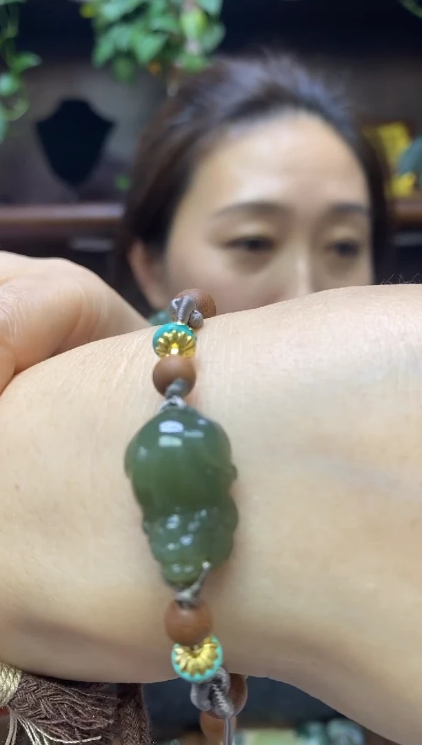 【闪购商品】和田玉吊坠未镶嵌多样性发货其中发一