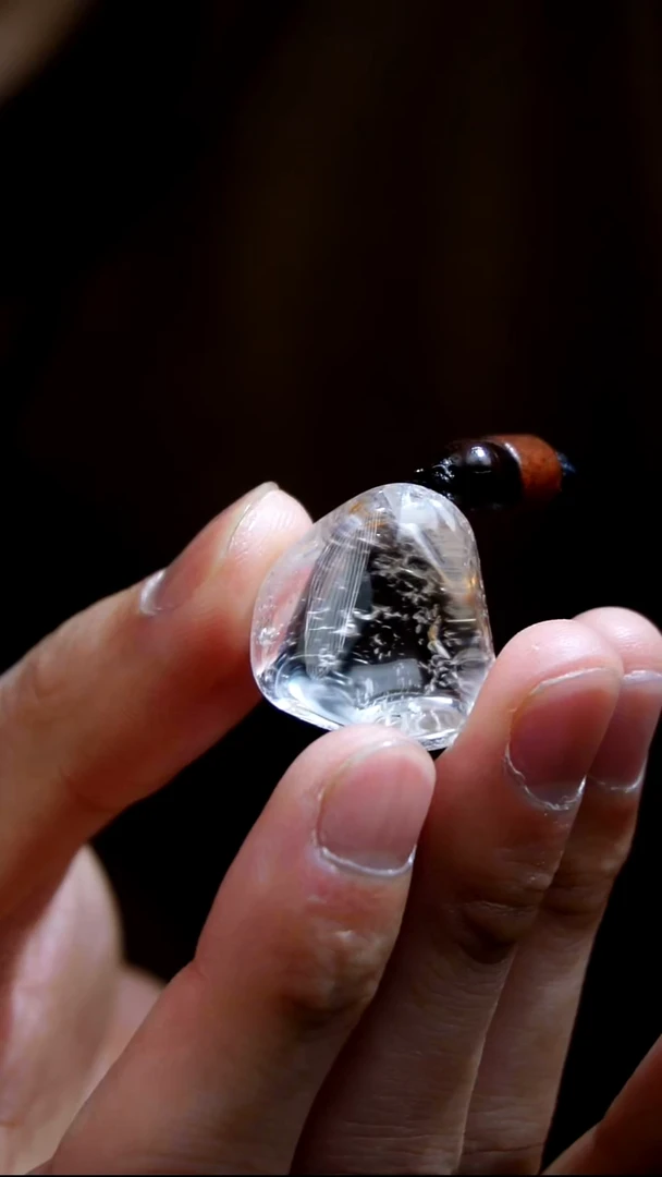 吊坠(赠链)未镶嵌水晶水晶