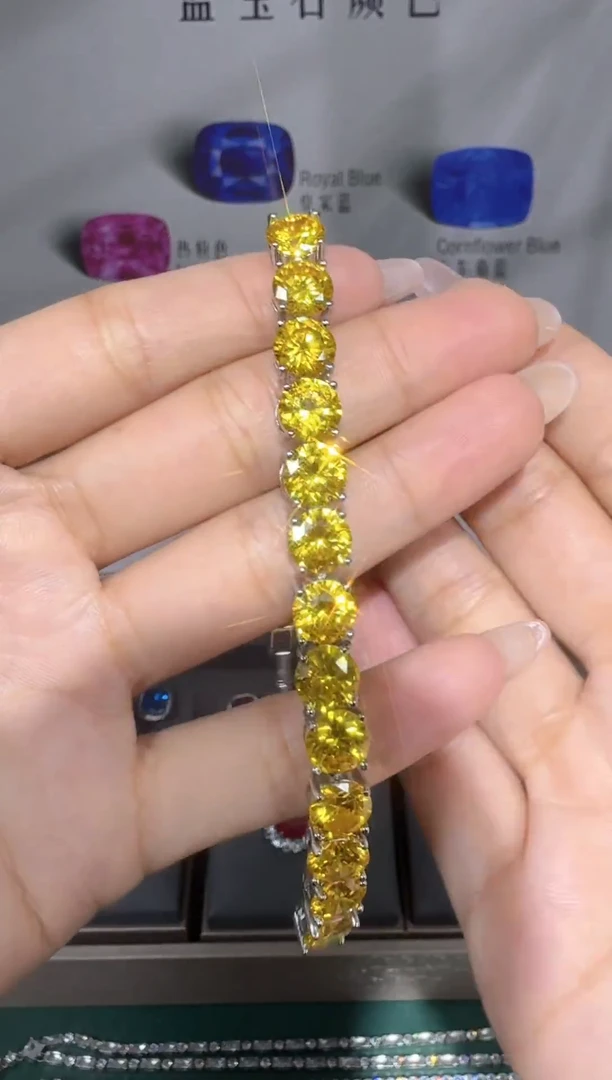 18K金镶嵌手链钻石0