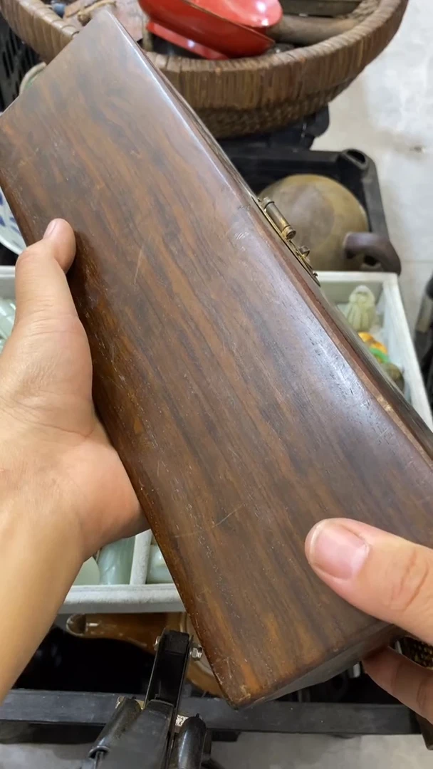 小*建所拍商品均为残品，付款表示默认，不退不换，看好下单，