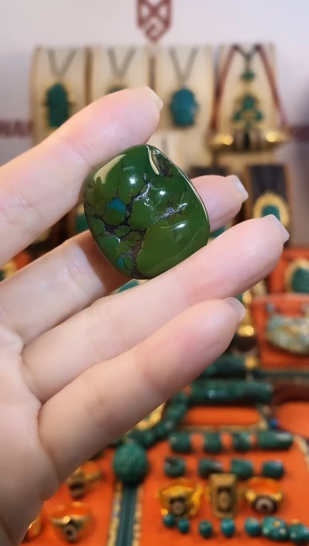 未镶嵌绿松石。网花  单颗  28*26mm