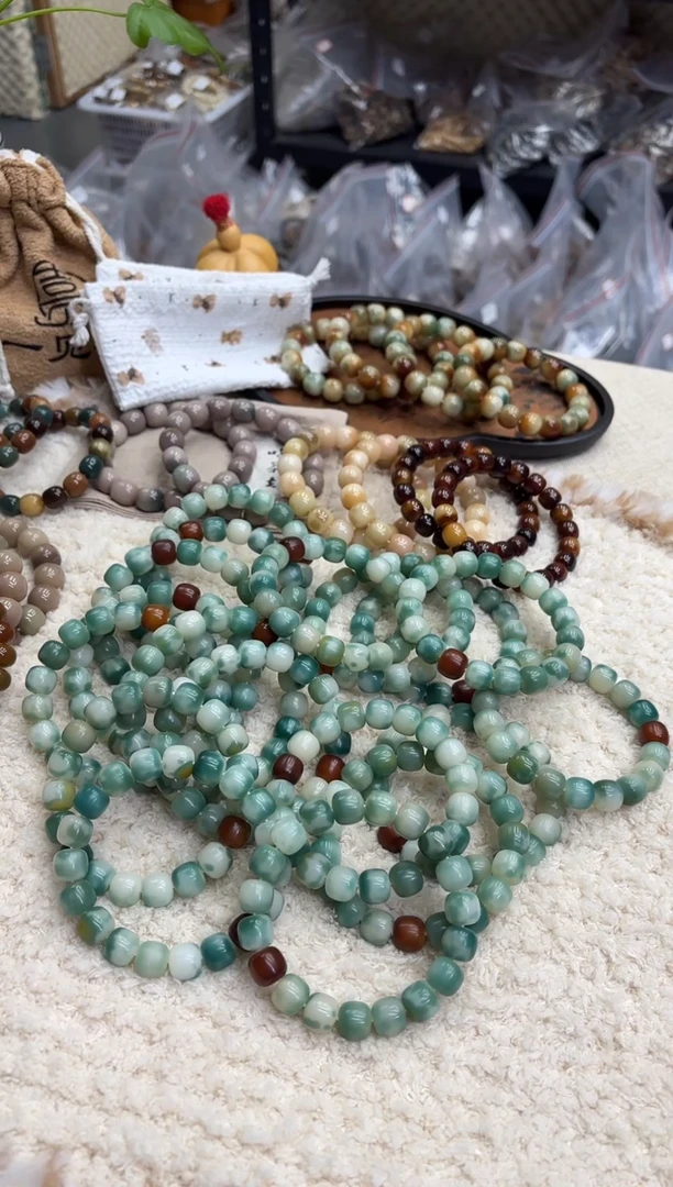 菩提根/象牙果手串13糖壳冰块（508）