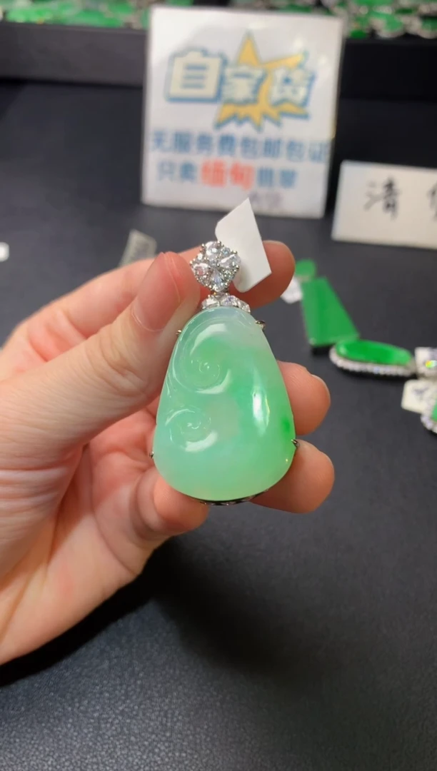 颈饰银S925镶嵌翡翠翡翠