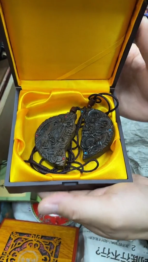 【闪购商品】大叶紫檀（黑酸枝木类）