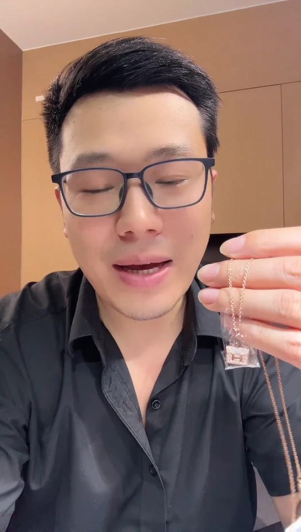 【闪购商品】钻石套链18K金镶嵌k玫康康包套链GHJ