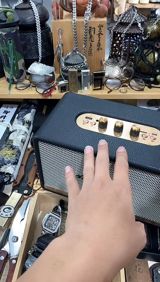 瓷片闪购商品  如图所示
