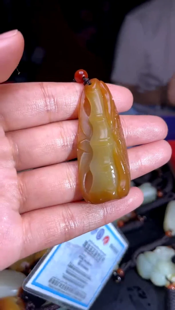 和田玉未镶嵌挂件1