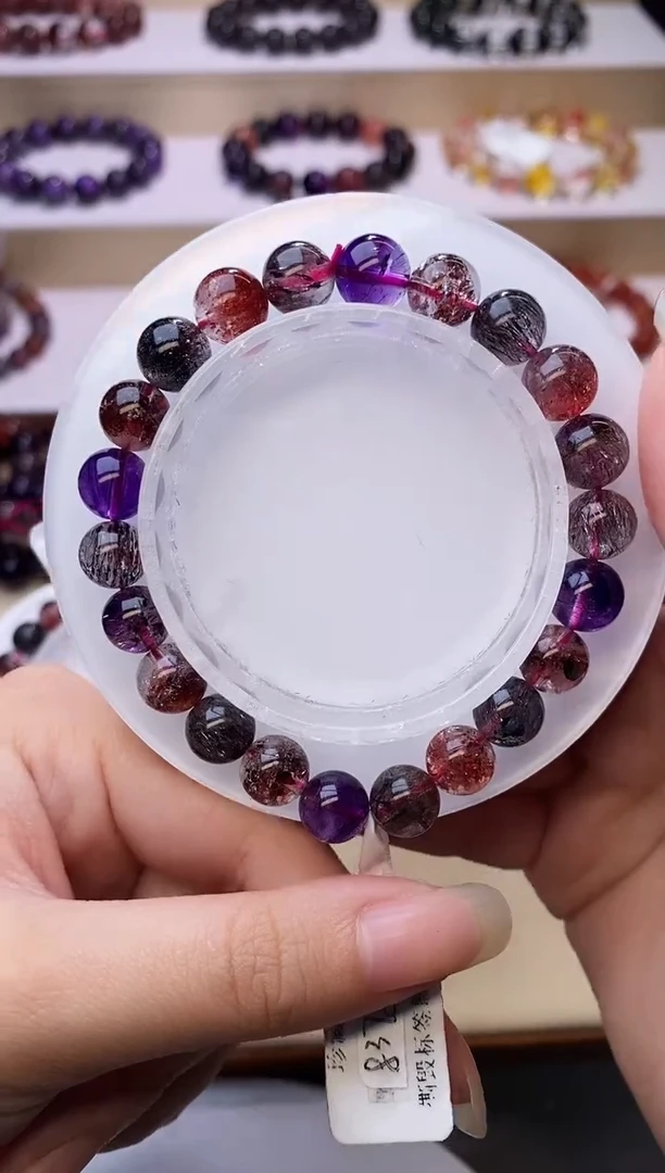 【闪购商品】水晶手链未镶嵌黑加仑超七9m+