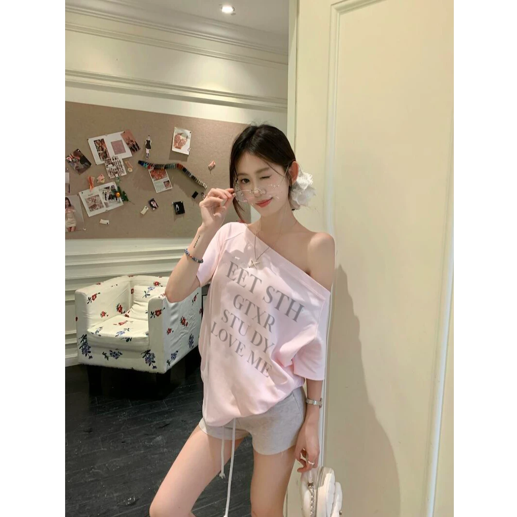 WRXS 韩系粉色斜肩字母印花短袖T恤女减龄百搭显瘦休闲一字肩上衣