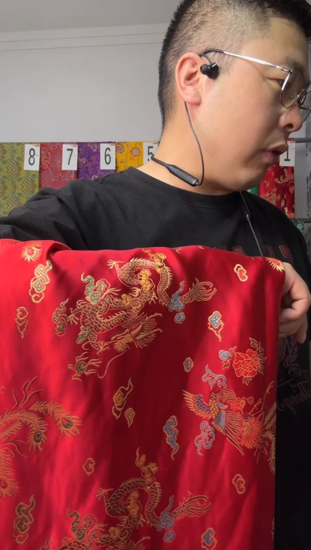 混纺织锦缎长60公分 宽110
