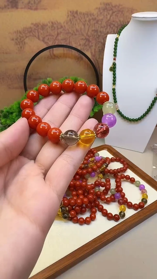 颈饰14K金镶嵌南红玛瑙A81