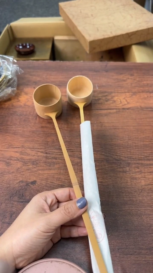 乌鸦的眼中天鹅都有罪