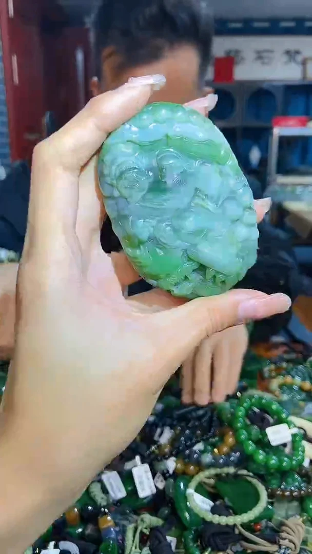 未镶嵌和田玉挂件1