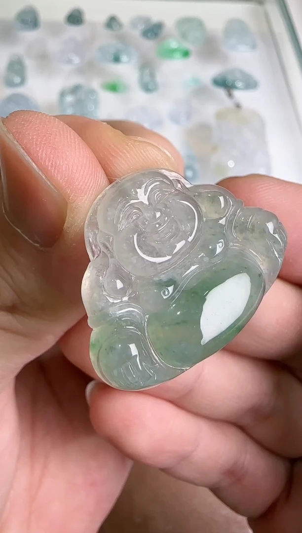 【闪购商品】翡翠吊坠(不含链)未镶嵌··