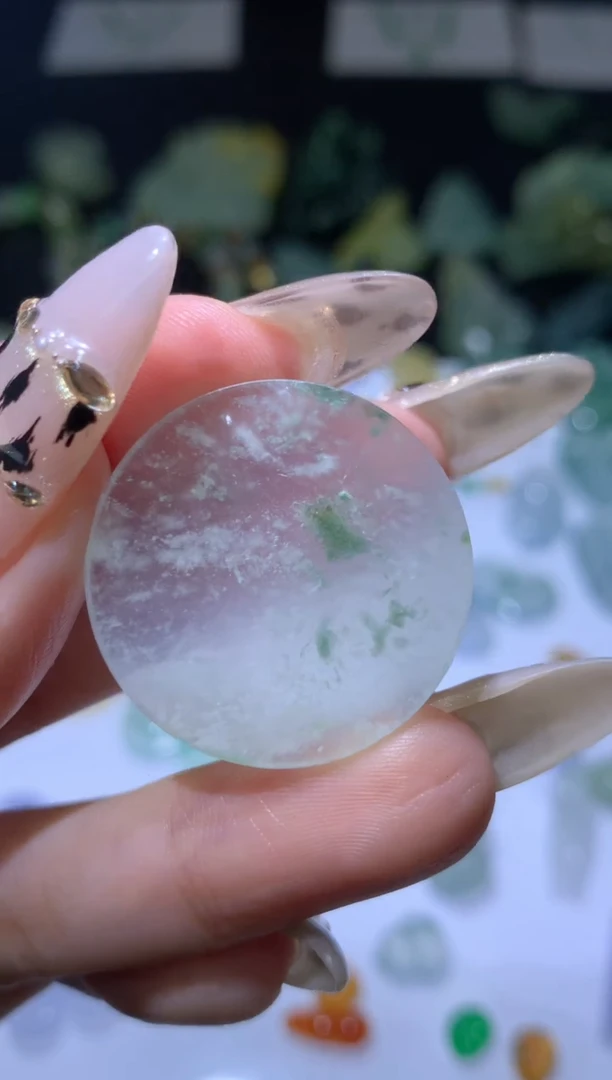 未镶嵌定制翡翠毛货   27-3.4