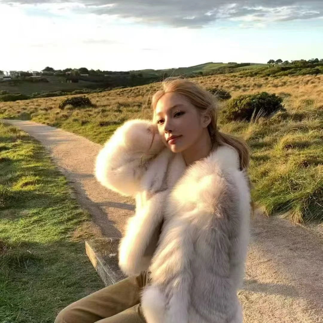 【MAZIA麦姿】“日月霜华”高定定制色狐狸毛密车时尚减龄款百搭皮草