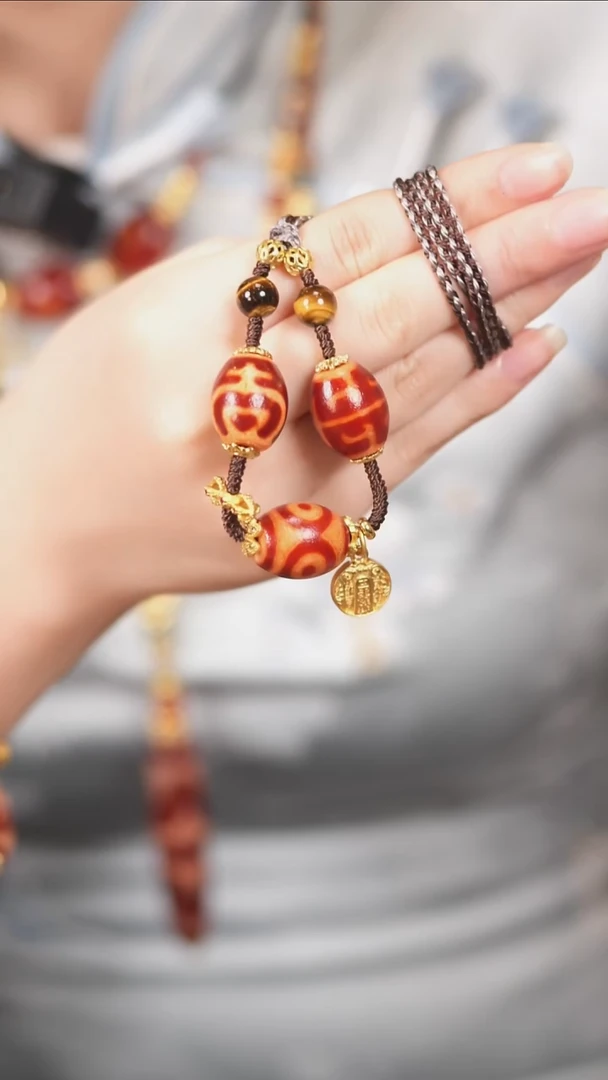 玛瑙/玉髓（覆膜）颈饰未镶嵌传世珠宝-多样性发其一