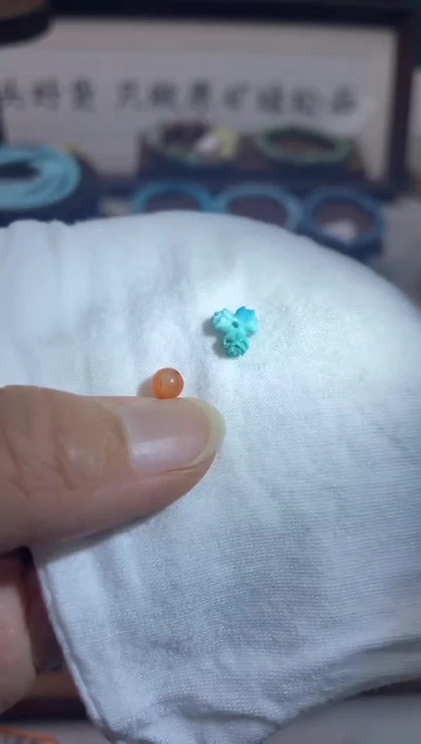 未镶嵌南红玛瑙珠宝奇石33