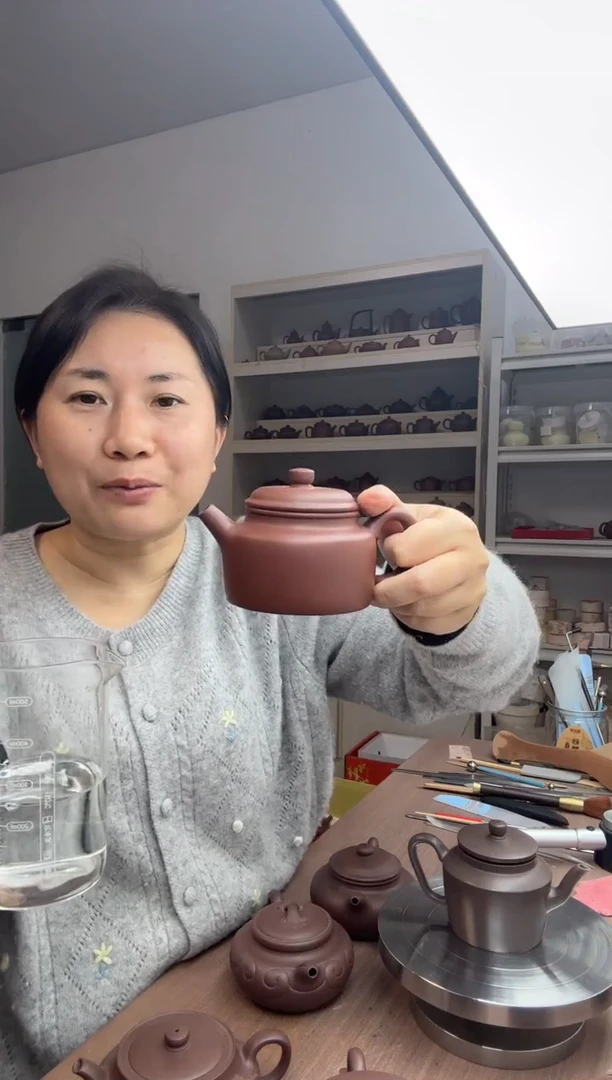 茶壶紫泥微瑕德钟200cc（原矿深井紫泥）