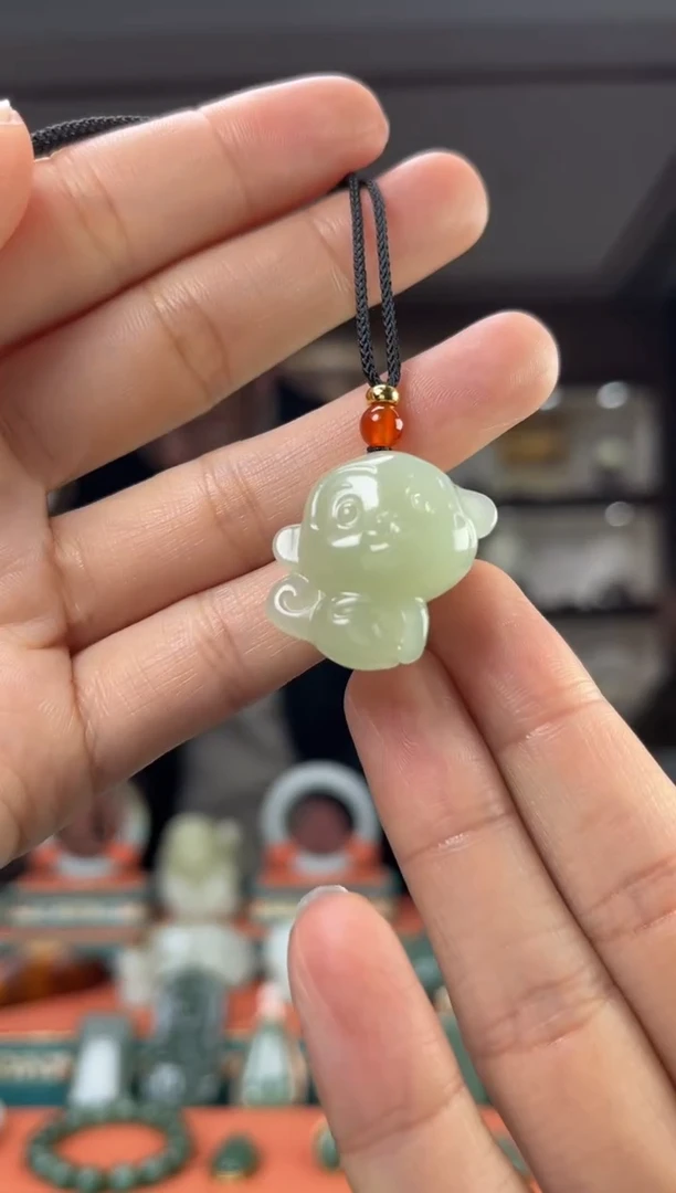 【闪购商品】和田玉颈饰未镶嵌1