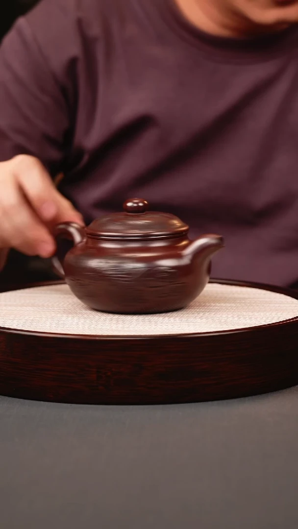茶壶紫砂石红龙纹仿古