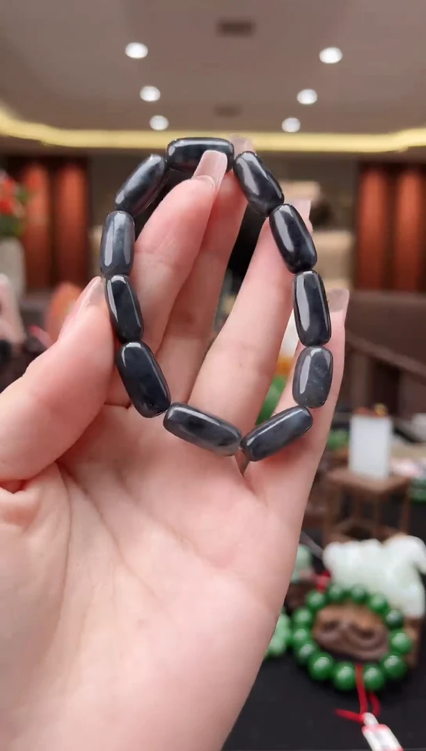 未镶嵌和田玉挂件qh多样性发其一