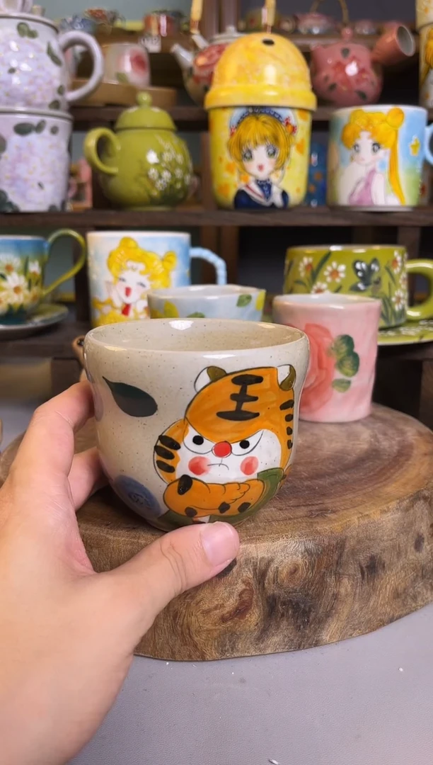 杯子手绘高温釉下陶瓷
