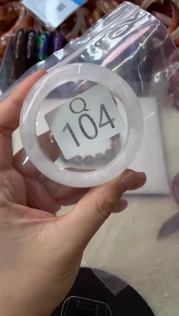 未镶嵌手镯水晶Q104-51