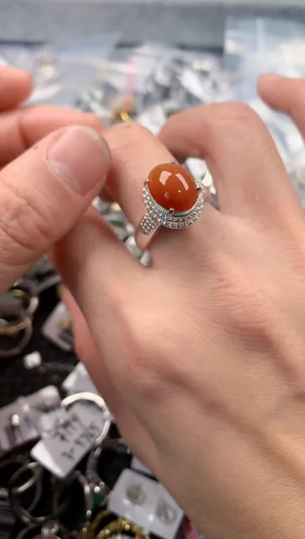 未镶嵌戒指翡翠555   1