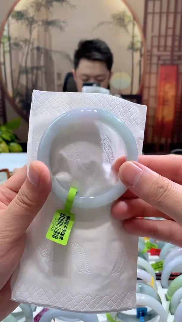 未镶嵌手镯翡翠000085705