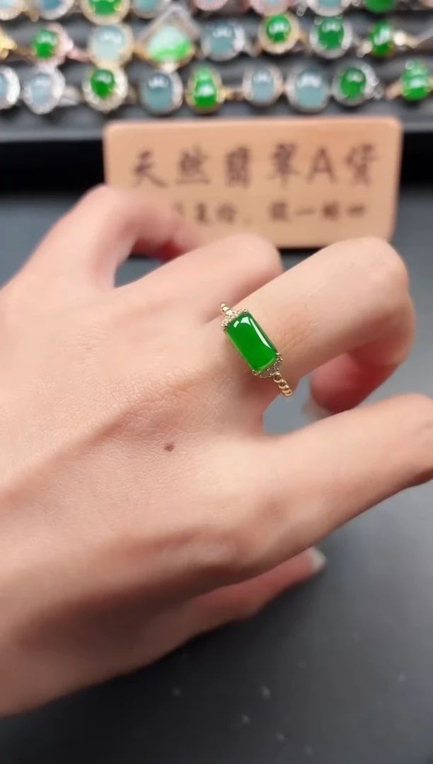 银S925镶嵌戒指翡翠111